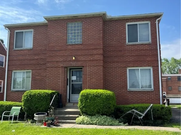 120 E Dorothy Ln, Dayton, OH 45419