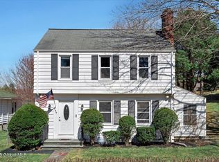 399 Whiteview Rd, Wynantskill, NY 12198