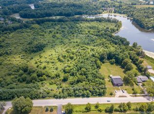 9200 Perry Rd, Grand Blanc, MI 48439