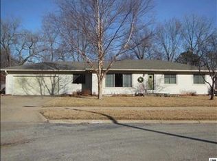 5016 SW 23rd Ter, Topeka, KS 66614