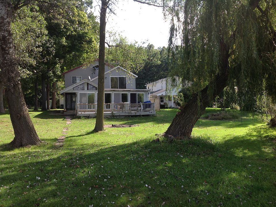 Lake House on Fish Lake, IN