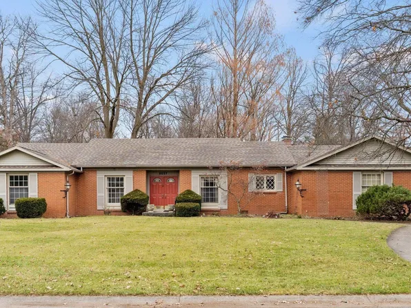 6027 Groveland Dr, Fort Wayne, IN 46835