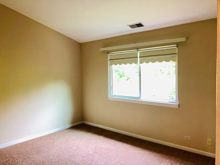 8225 Ripple Rdg — Photo 5