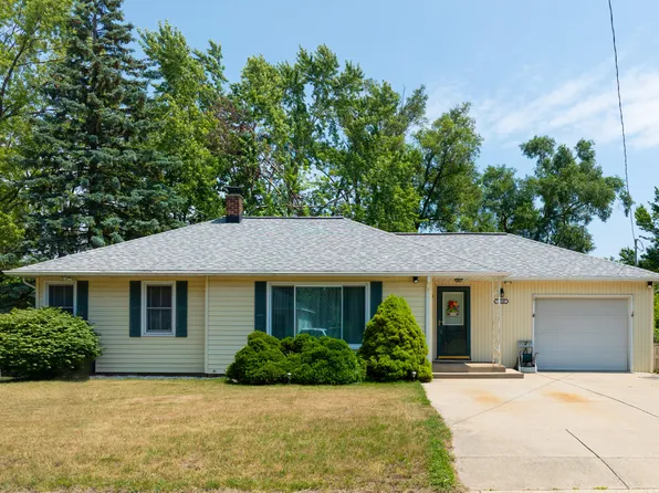 1940 Hudson St, Muskegon, MI 49441