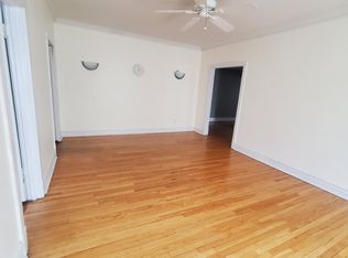 3024 W Addison St APT 2, Chicago, IL 60618