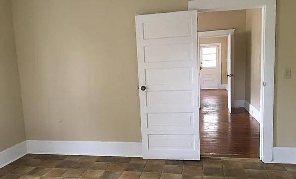 404 Bell Ave, Hartsville, SC 29550 Zillow