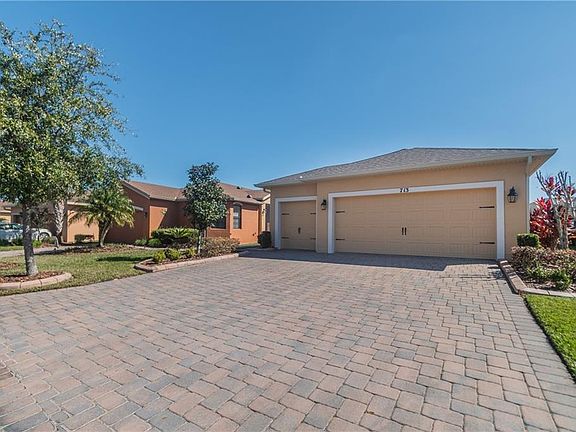 4th image of 713 Shady Canyon Way