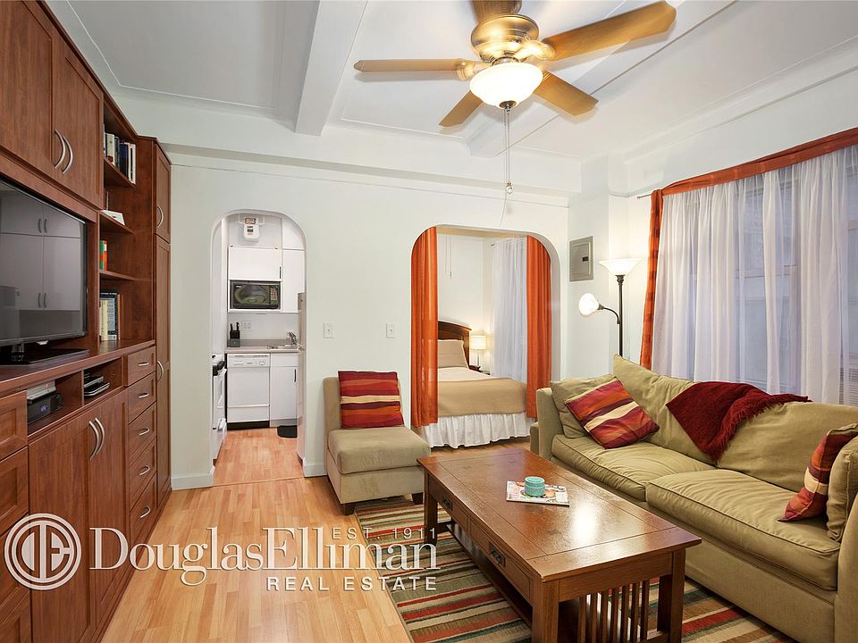 1st image of 25 W 64th St APT 6C