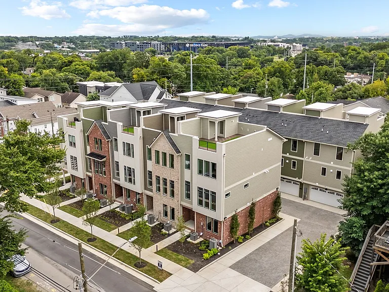 601 Southgate Ave — Photo 5