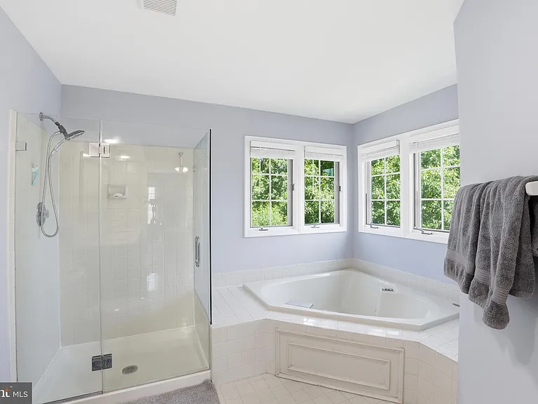 14332 Cartwright Way — Photo 17
