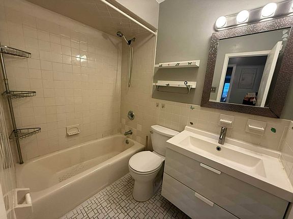 5th image of 1310 84th St Suite 1