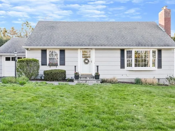 218 Underhill Avenue, Yorktown Heights, NY 10598