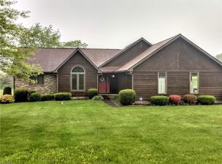 5925 Pilot Knob Ave, Louisville, OH 44641