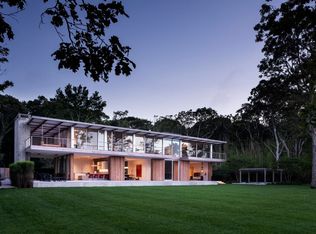60 Hedges Banks Dr, East Hampton, NY 11937