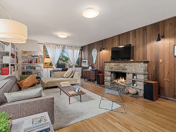 3rd image of 5998 Palisade Ave