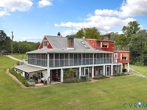 2nd image of 610 Lockett Rd