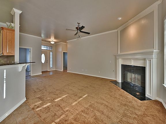 3rd image of 13713 Robinson Ct