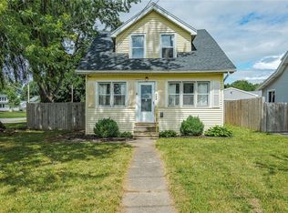 128 Waring Rd, Rochester, NY 14609