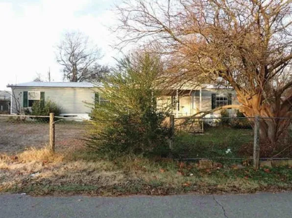 219 N Beech St, Spiro, OK 74959