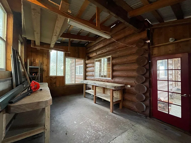 8475 Treasure Rocks Rd — Photo 22