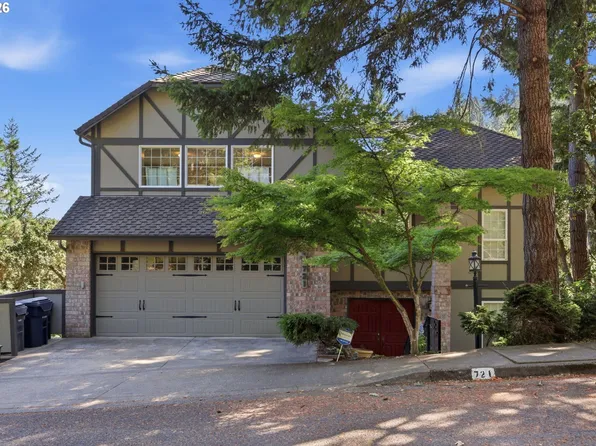 721 Brookside Dr, Eugene, OR 97405