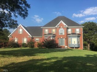 15 Whipporwill Dr, Oxford, GA 30054