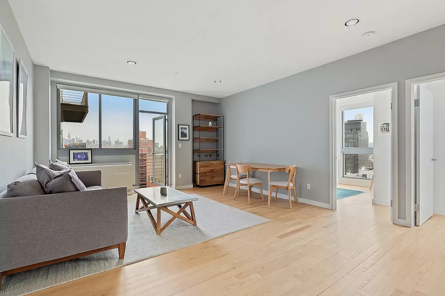 38 Delancey Street — Photo 3