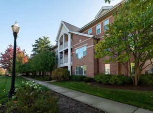 323 55th St #1A, Kenosha, WI 53140