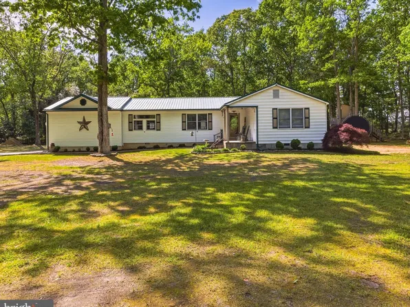 8 Mauriello Ct, Franklinville, NJ 08322