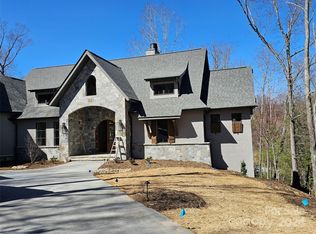 639 Walnut Valley Pkwy, Arden, NC 28704