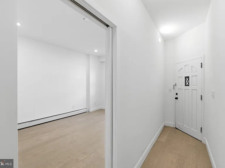 935 E Passyunk Ave #1 — Photo 7