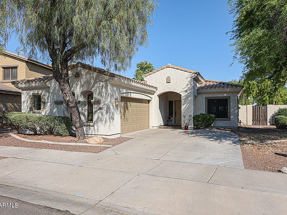 3rd image of 1375 S 173RD Drive