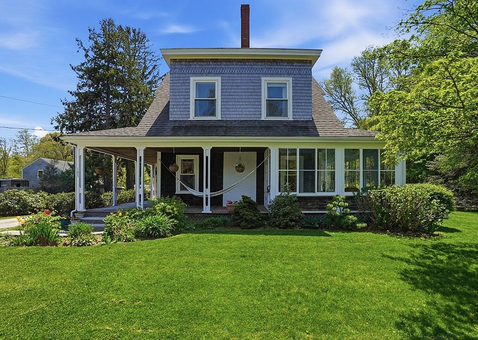 1st image of 105 Scraggy Neck Rd