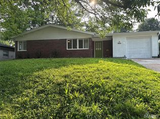 3553 McKibbon Rd, Saint Louis, MO 63114