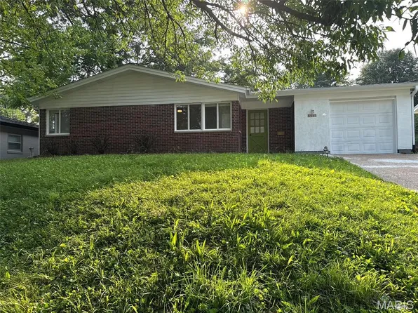 3553 McKibbon Rd, Saint Louis, MO 63114