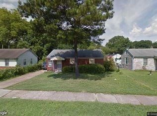 1375 Wells Station Rd, Memphis, TN 38108