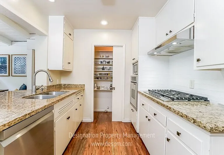 360 Glenullen Dr — Photo 10