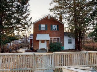 9004 Kimes St, Silver Spring, MD 20901