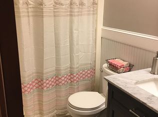 300 W Chowan St, Kill Devil Hills, NC 27948