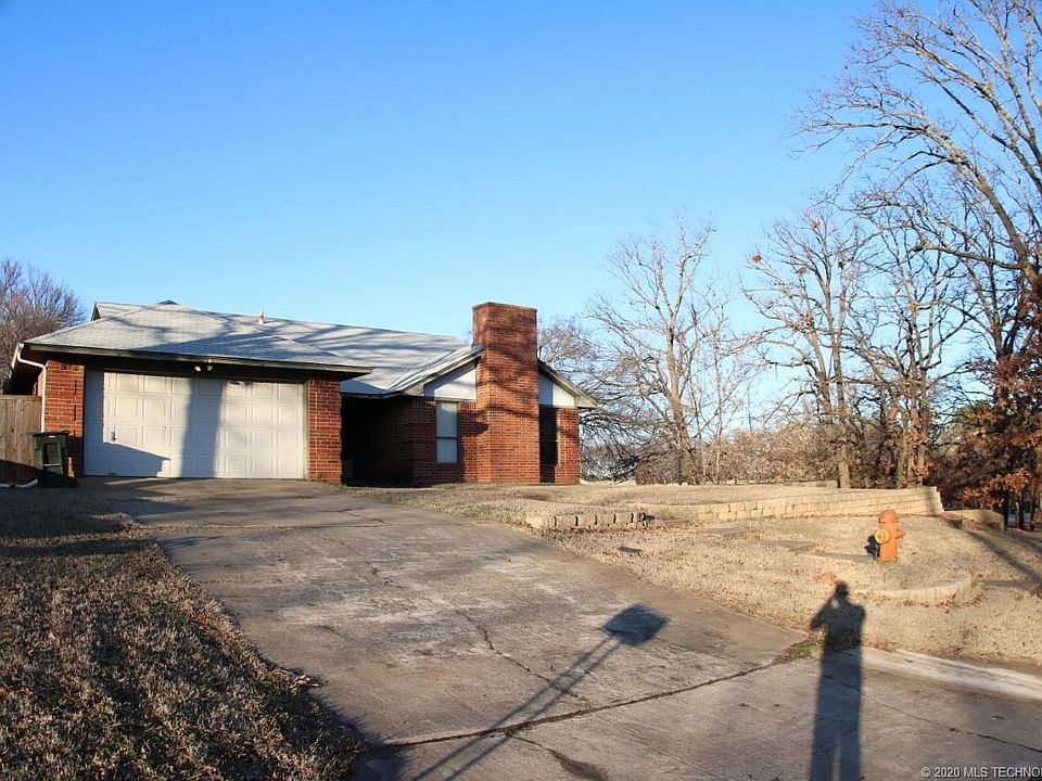 1st image of 1230 Four Seasons Dr