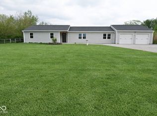 3575 N County Road 400 E, Danville, IN 46122