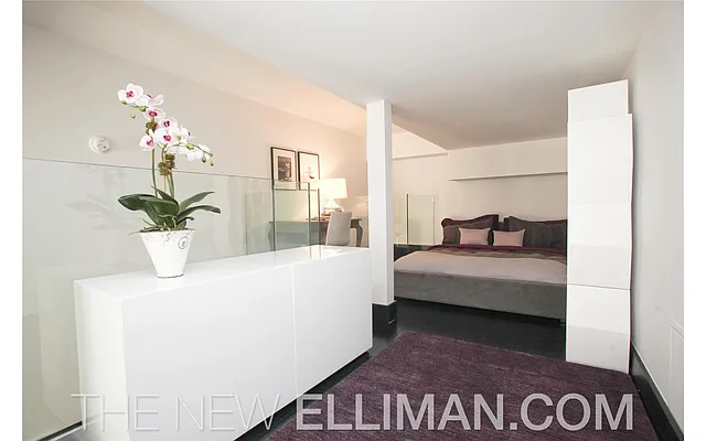 Sold by Douglas Elliman | media 18