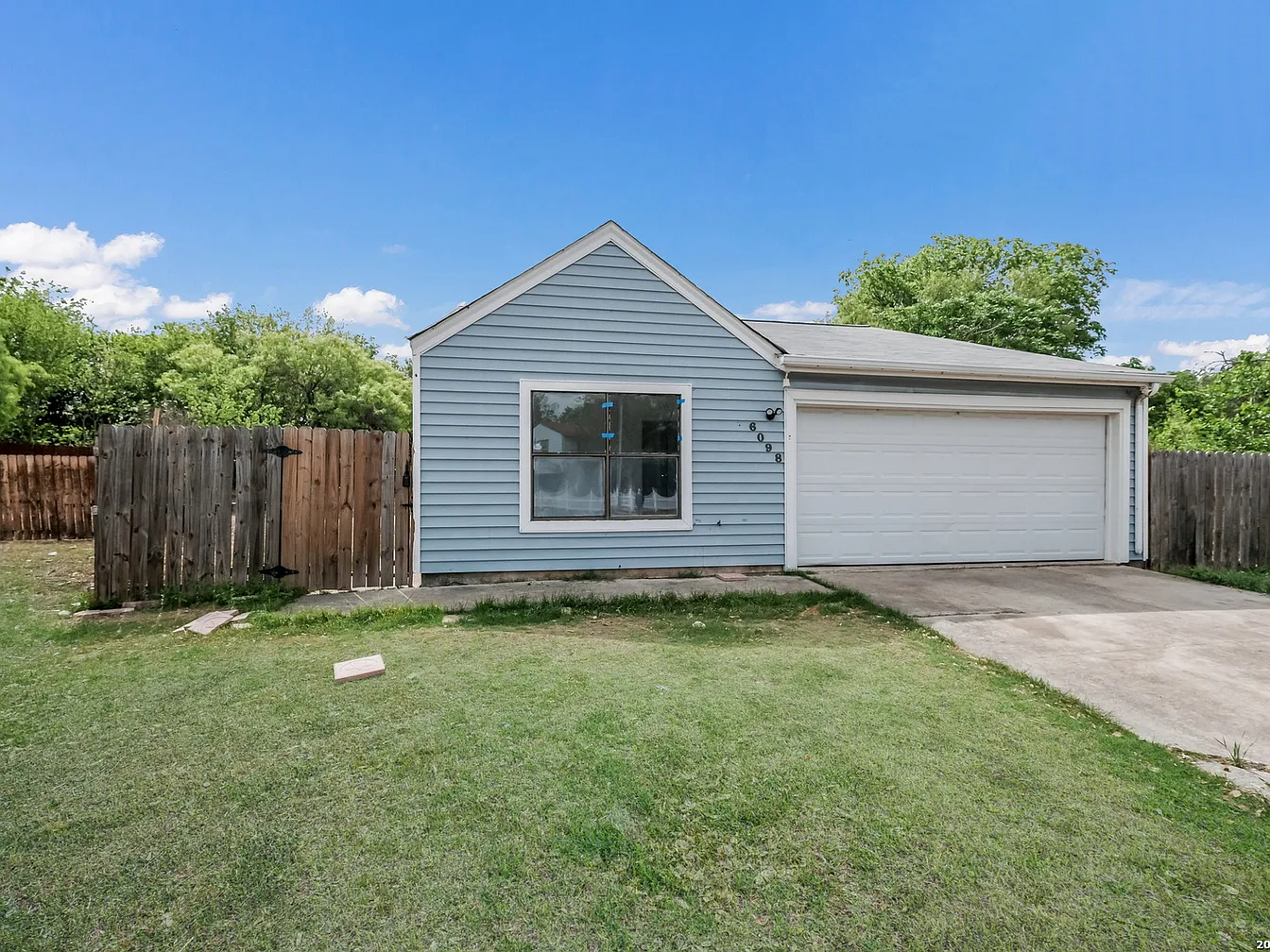 6098 Glacier Sun Dr — photo 2