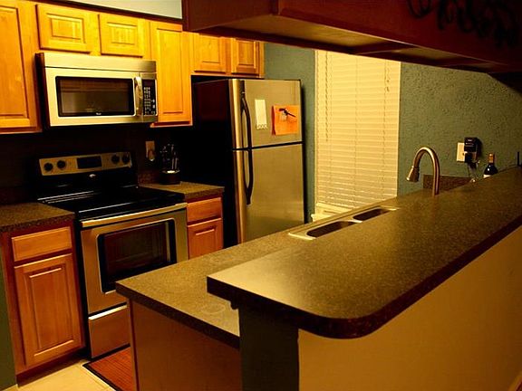 3rd image of 9100 Mlk St N APT 1005