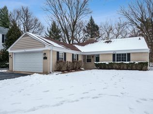 1012 Illinois Rd, Wilmette, IL 60091