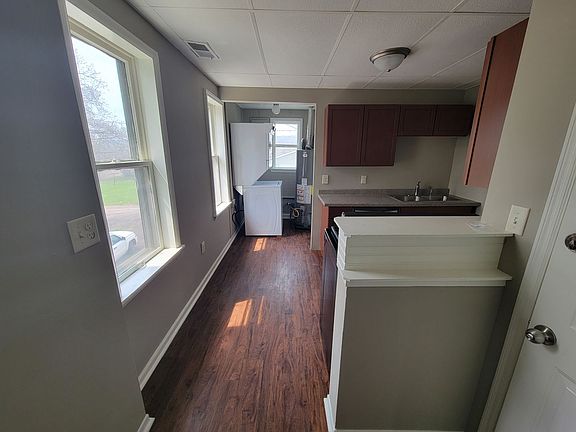 5th image of 509 N 53rd Ave W #3B-1BA-931SQFT