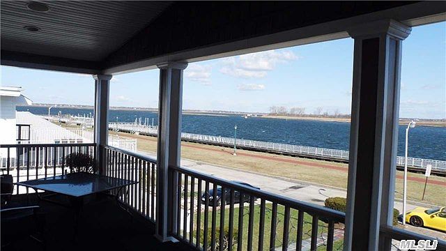 2nd image of 222 W Bay Dr