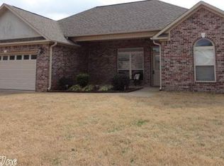 17 Blueberry Ln, Cabot, AR 72023