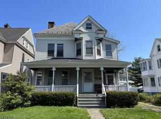 37 Pine St, Morristown, NJ 07960