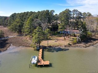 1618 Chownings Ferry Rd, Lancaster, VA 22503